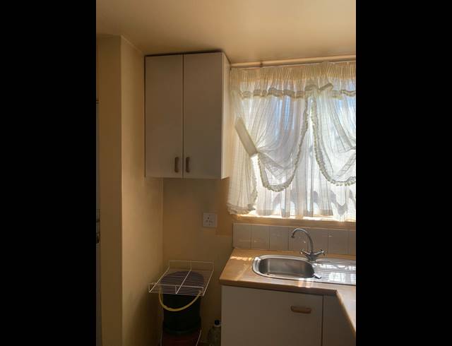 2 BEDROOM APARTMENT FOR SALE IN MONTCLAIR
